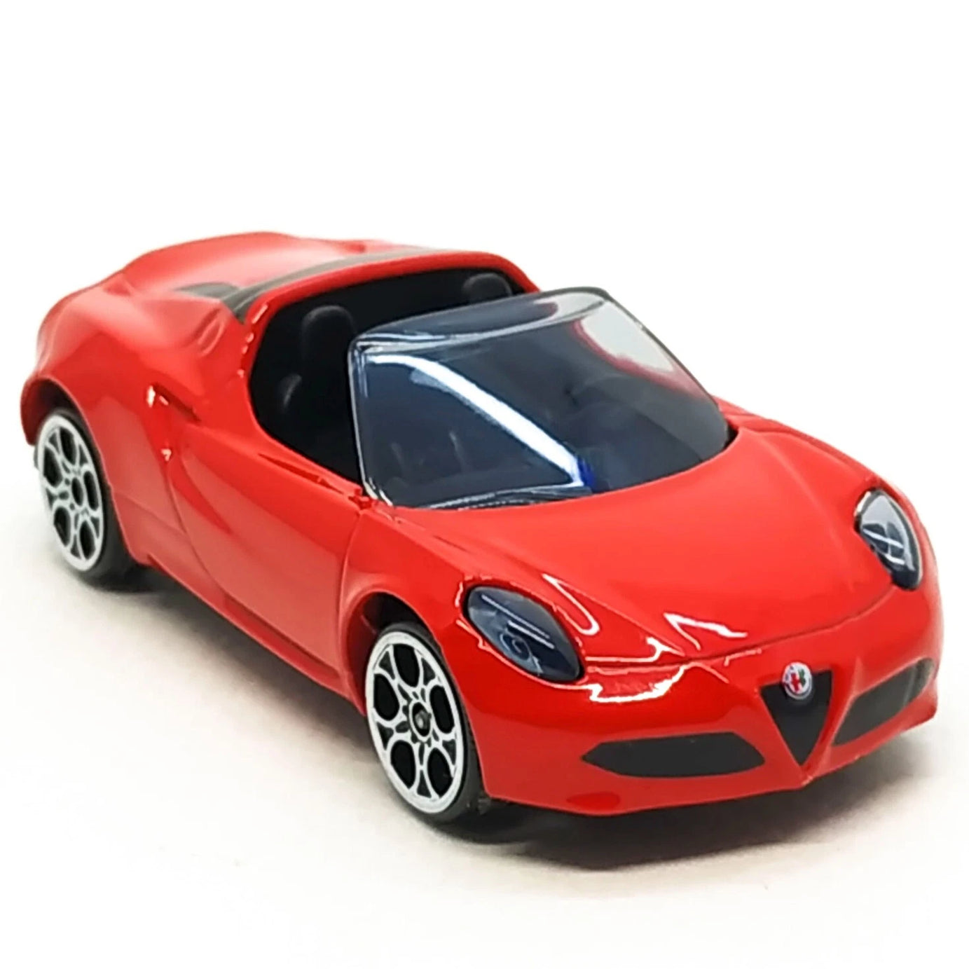Majorette Street Cars Alfa Romeo 4C Spider | Officially Licensed Red Die-Cast Metal Sports Car, Realistic 1:64 Scale Model for Kids and Collectors Aged 3+