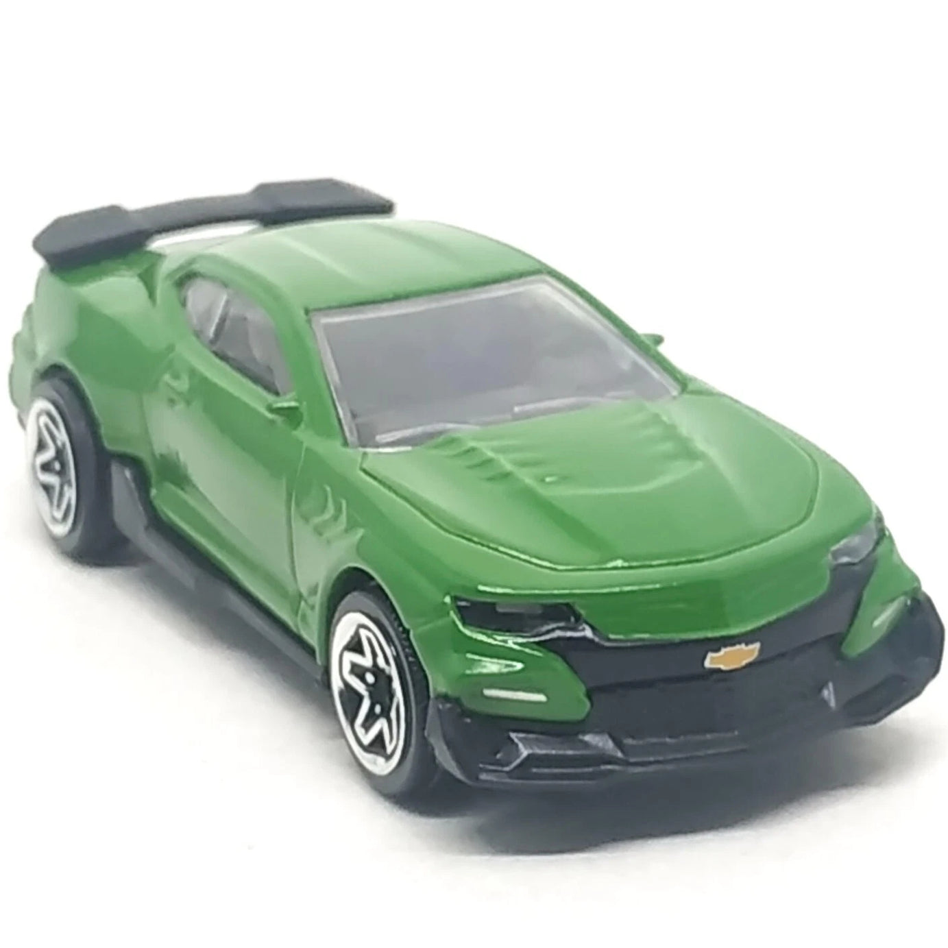 Majorette Street Cars Chevrolet Camaro | Officially Licensed Green Die-Cast Metal Muscle Car | Realistic 1:64 Scale Model for Kids and Collectors Aged 3+