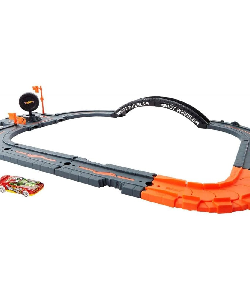 Hot Wheels City Expansion Track Pack | 10-Piece Track Set With 1 Car | Build & Expand Your Hot Wheels City | 4+ Years - HDN95