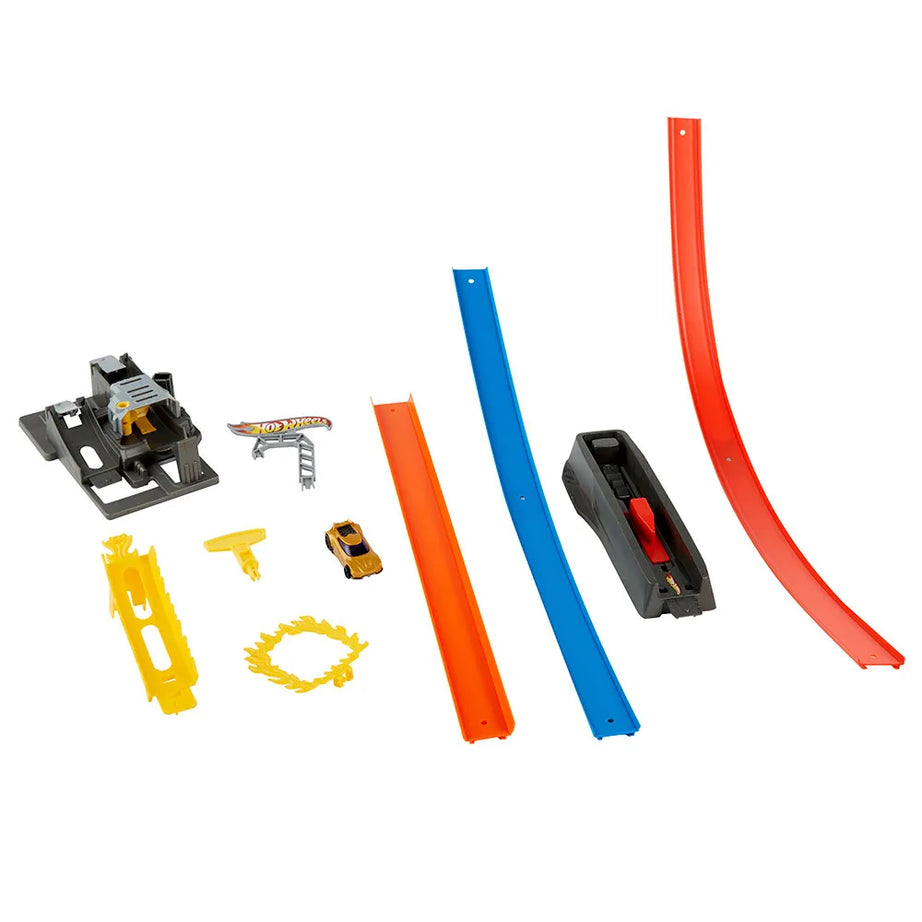 Hot Wheels Stunt Tracks - Energy Track | Power Loops! Stunts & Racing Set | Includes 1 Car | 5+ Years - GND92