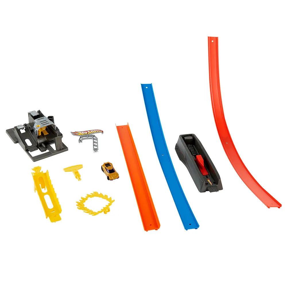 Hot Wheels Stunt Tracks - Energy Track | Power Loops! Stunts & Racing Set | Includes 1 Car | 5+ Years - GND92