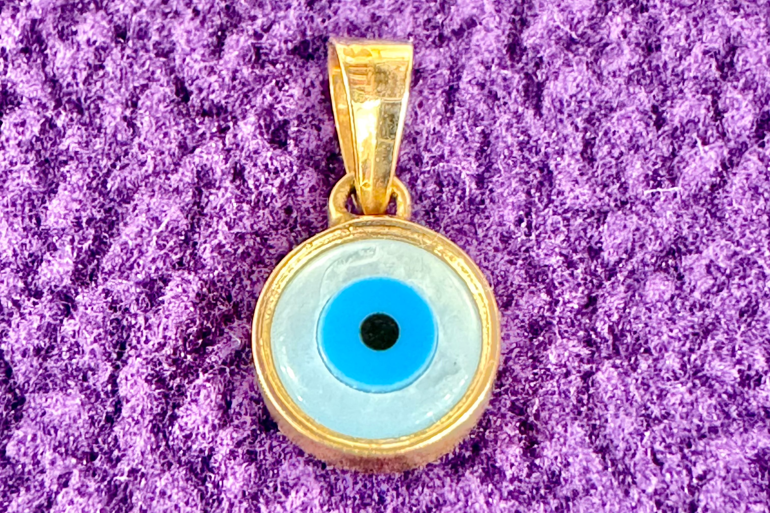 18K Gold Blue Evil Eye Pendent | Symbol of Protection and Good Luck | Stylish and Protective Jewelry for Kids