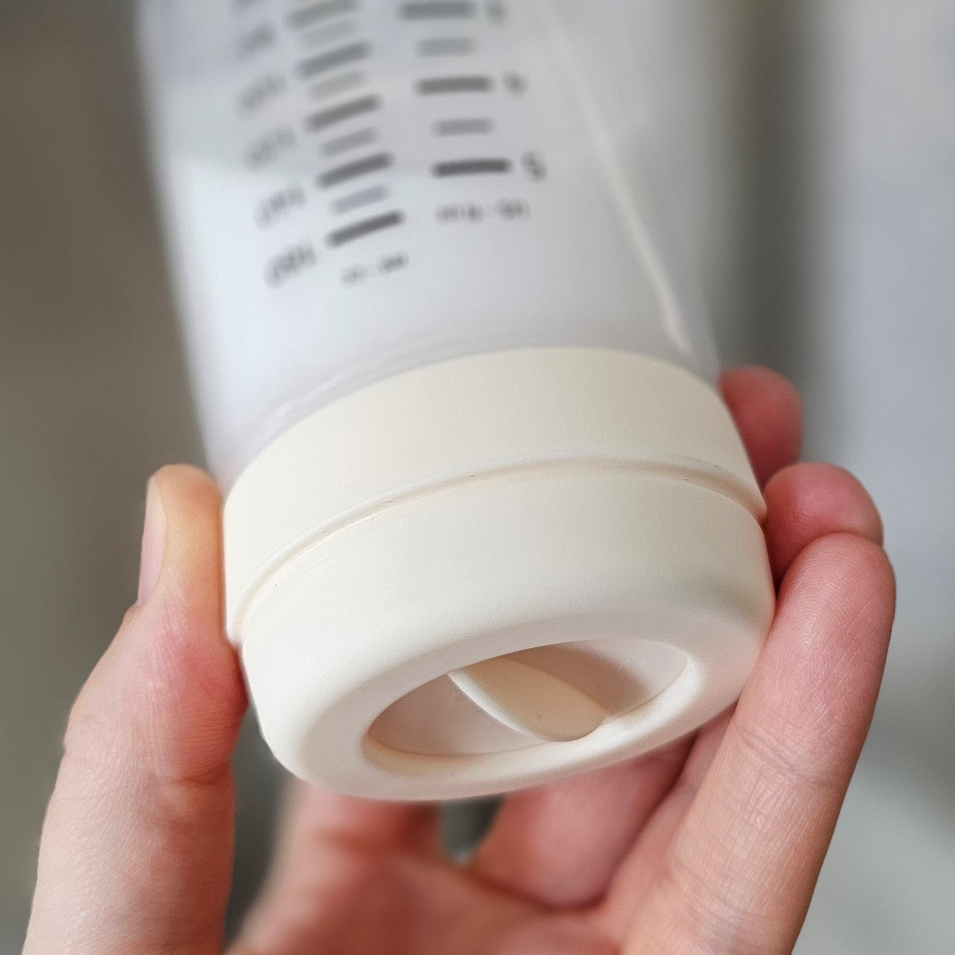 Spectra Breast Milk Storage Bottles – BPA-Free, Wide-Neck, Anti-Roll Design | Compatible with Spectra Breast Pumps (Except Wearable) | 2 Bottles of 160ml Each