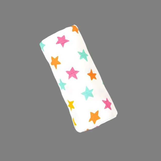 BeeLittle Organic Muslin Swaddle Blanket – Stars in Hues Pattern | Ultra-Soft, Breathable Baby Blanket for Newborns and Infants | 100 x 100 cm