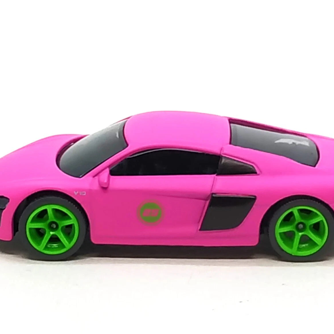 Majorette Street Cars Audi R8 Coupe (2025 Chase Car) | Officially Licensed Pink Die-Cast Metal Supercar | Realistic 1:64 Scale Model for Kids and Collectors Aged 3+