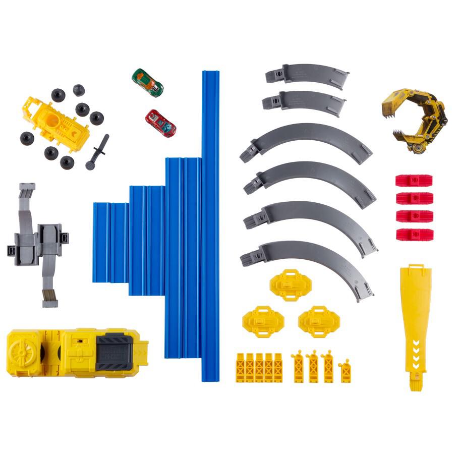 Zuru Metal Machines Construction Destruction Track Set with Motorized Speed Booster, Boulder Launcher & Exclusive Diecast Cars for Kids 4+ Years