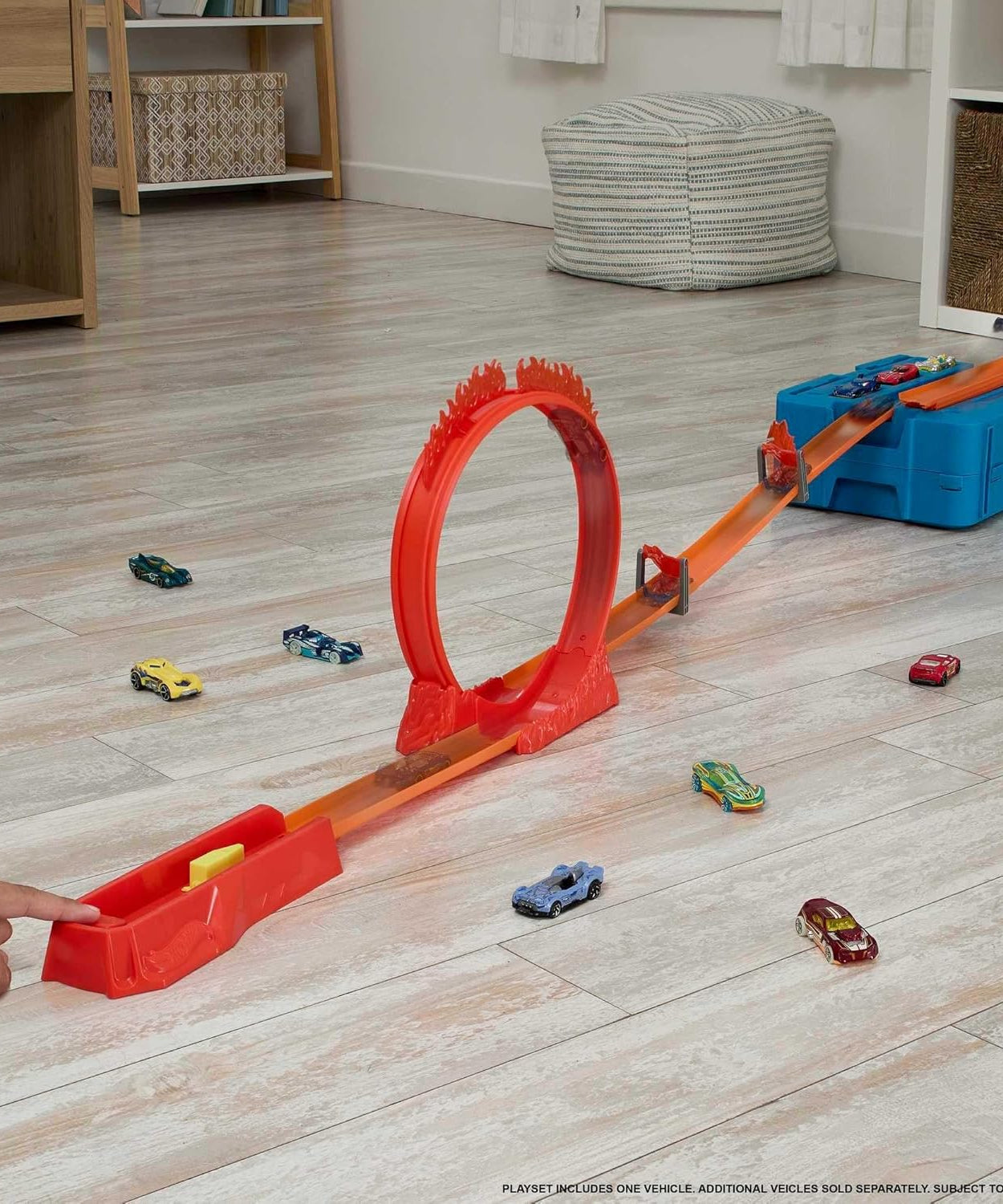 Hot Wheels Track Builder Flame Stunt Pack | Stunt Through the Flaming Loop with Fire-Themed Accessories & Storage Box | Includes 1 Hot Wheels 1:64 Scale Car | 4+ Years - MINIMEE KIDS