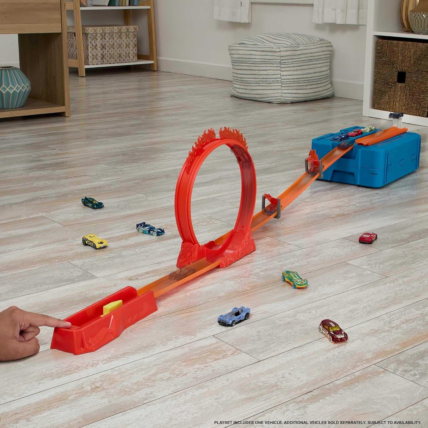 Hot Wheels Track Builder Flame Stunt Pack | Stunt Through the Flaming Loop with Fire-Themed Accessories & Storage Box | Includes 1 Hot Wheels 1:64 Scale Car | 4+ Years - MINIMEE KIDS