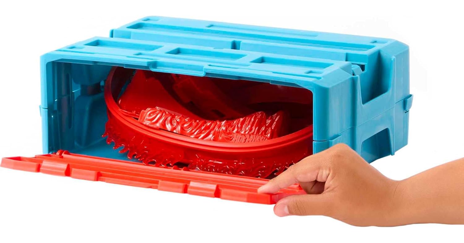 Hot Wheels Track Builder Flame Stunt Pack | Stunt Through the Flaming Loop with Fire-Themed Accessories & Storage Box | Includes 1 Hot Wheels 1:64 Scale Car | 4+ Years - MINIMEE KIDS