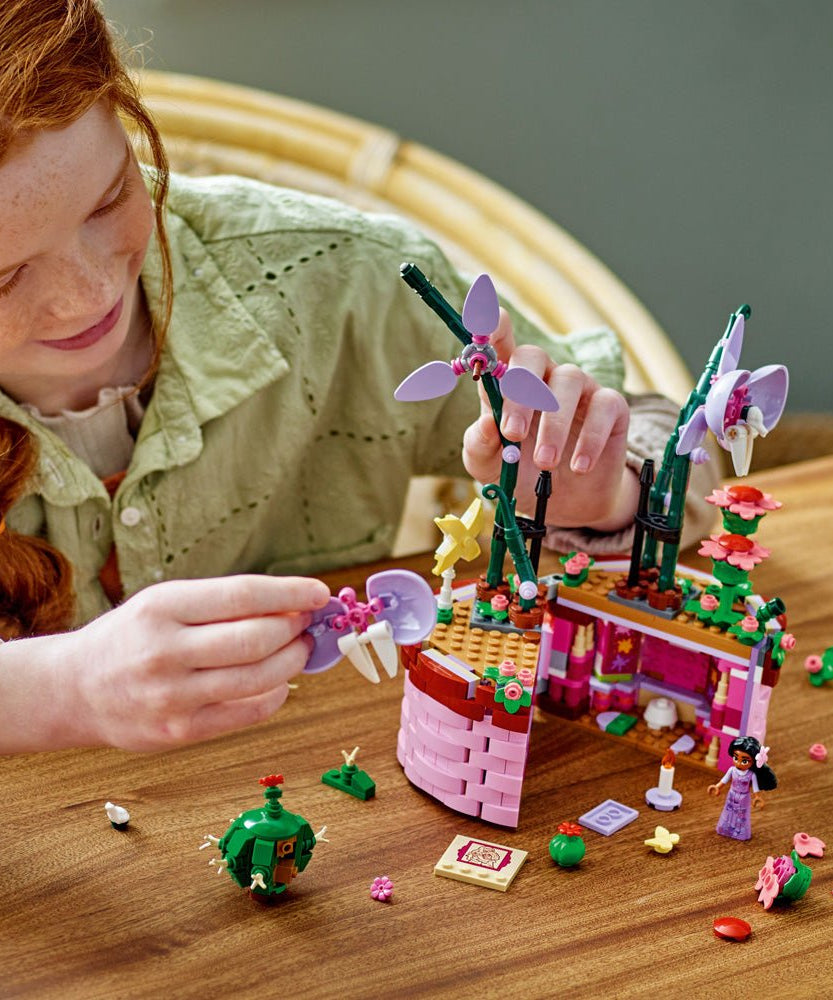 LEGO Disney 43237 Encanto Isabela’s Flowerpot | 641 Pieces | Buildable Play and Display Toy with Hidden Room, Isabela Mini-Doll, Orchid and Cactus LEGO Flowers | Gift for Kids Aged 9+