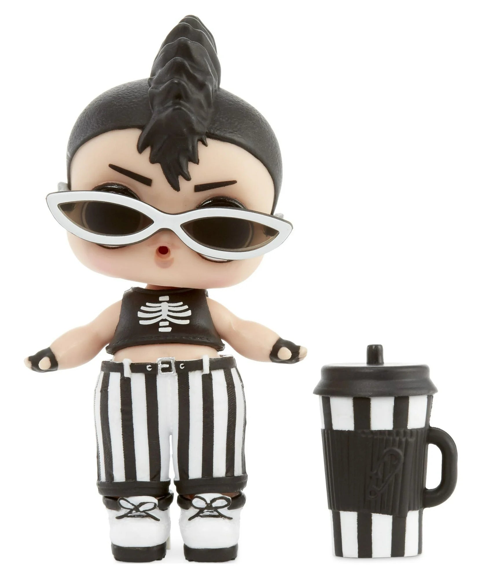 L.O.L. Surprise! Boys – Let’s Be Friends! Series 1 | 7 Surprises Including Outfit, Accessories & Water Reveal | Collectible Brother Dolls of Fan Favorites | Random Styles in Blind Pack