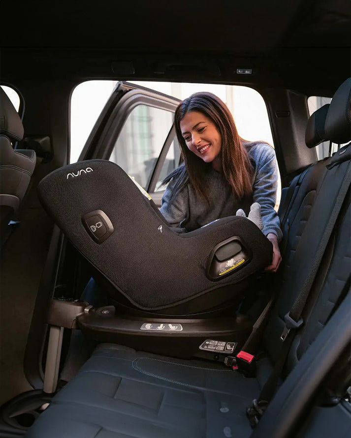 Nuna Pruu Baby Car Seat - Versatile 360° Rotation for Newborn to 5 Years - Granite