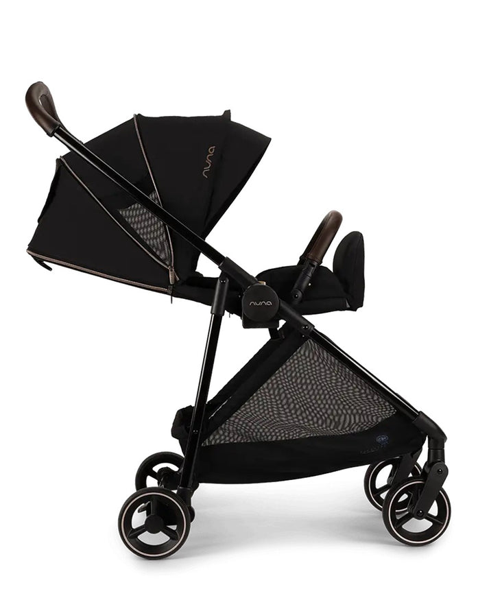 Nuna Ixxa Lightweight Compact Baby Stroller - Reversible Seat Pram for 0M+ (Up to 15kg) - Riveted Stylish and Versatile Stroller for Newborns and Toddlers