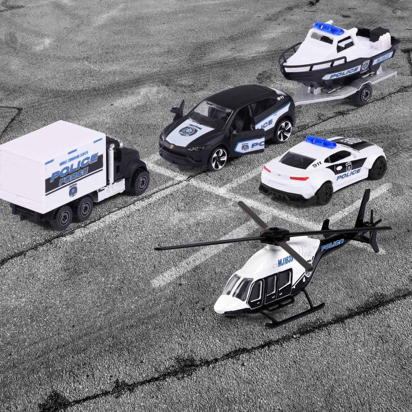 Majorette Police Force 4-Piece Die-Cast Vehicle Gift Set – Police Car, Truck, Helicopter & Boat Trailer – Realistic Emergency Vehicles for Kids 3+ Years