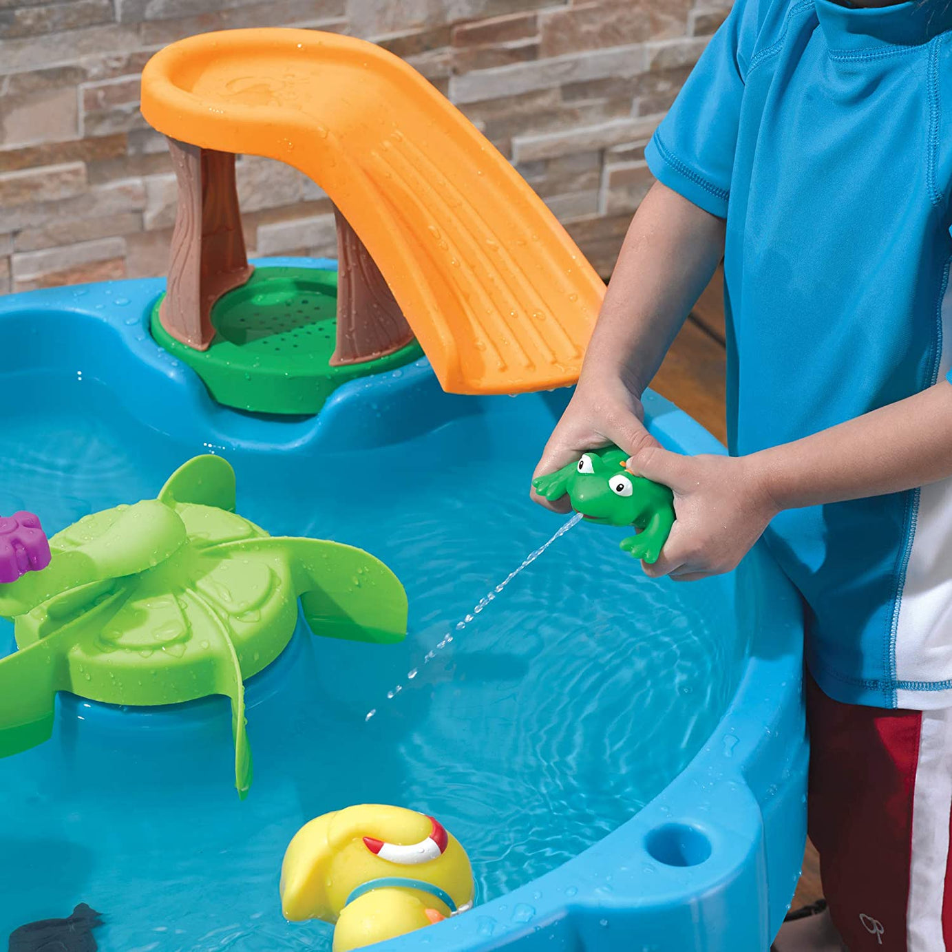 Step2 Duck Pond Water Table for Toddlers | Pond-Themed Sand & Water Play Table with Slide, Spinner & Duck Toys | For Ages 1½ Years and Up