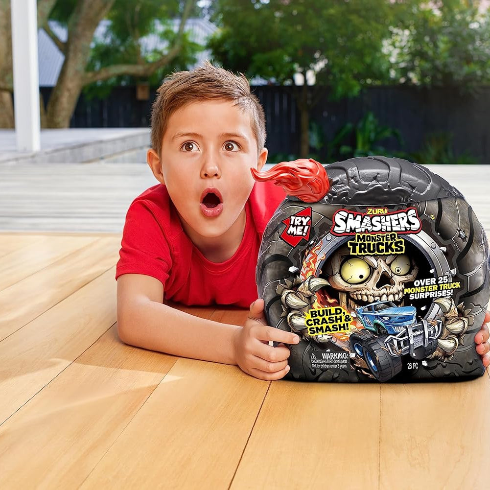 Zuru Smashers Monster Trucks Surprise (Skull Truck) - 25+ Surprises, Collectible Monster Truck with Smash Slime, Sand Compounds, & Accessories